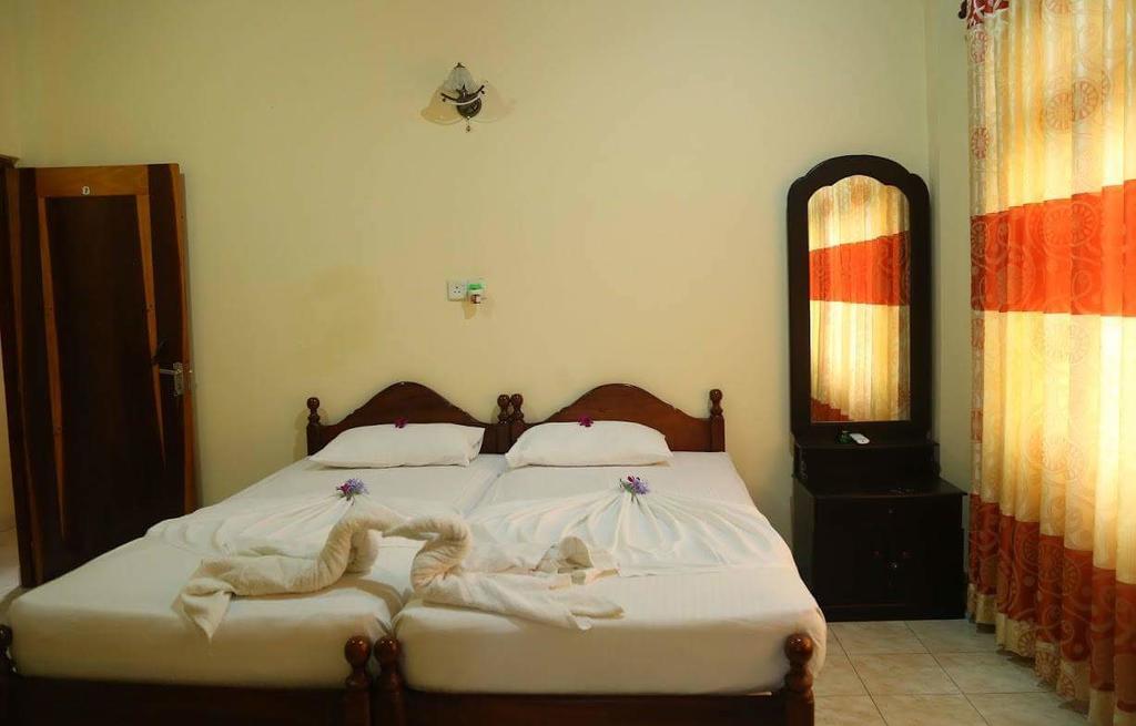 Serenity Villa ฮิกคาดูวา ภายนอก รูปภาพ